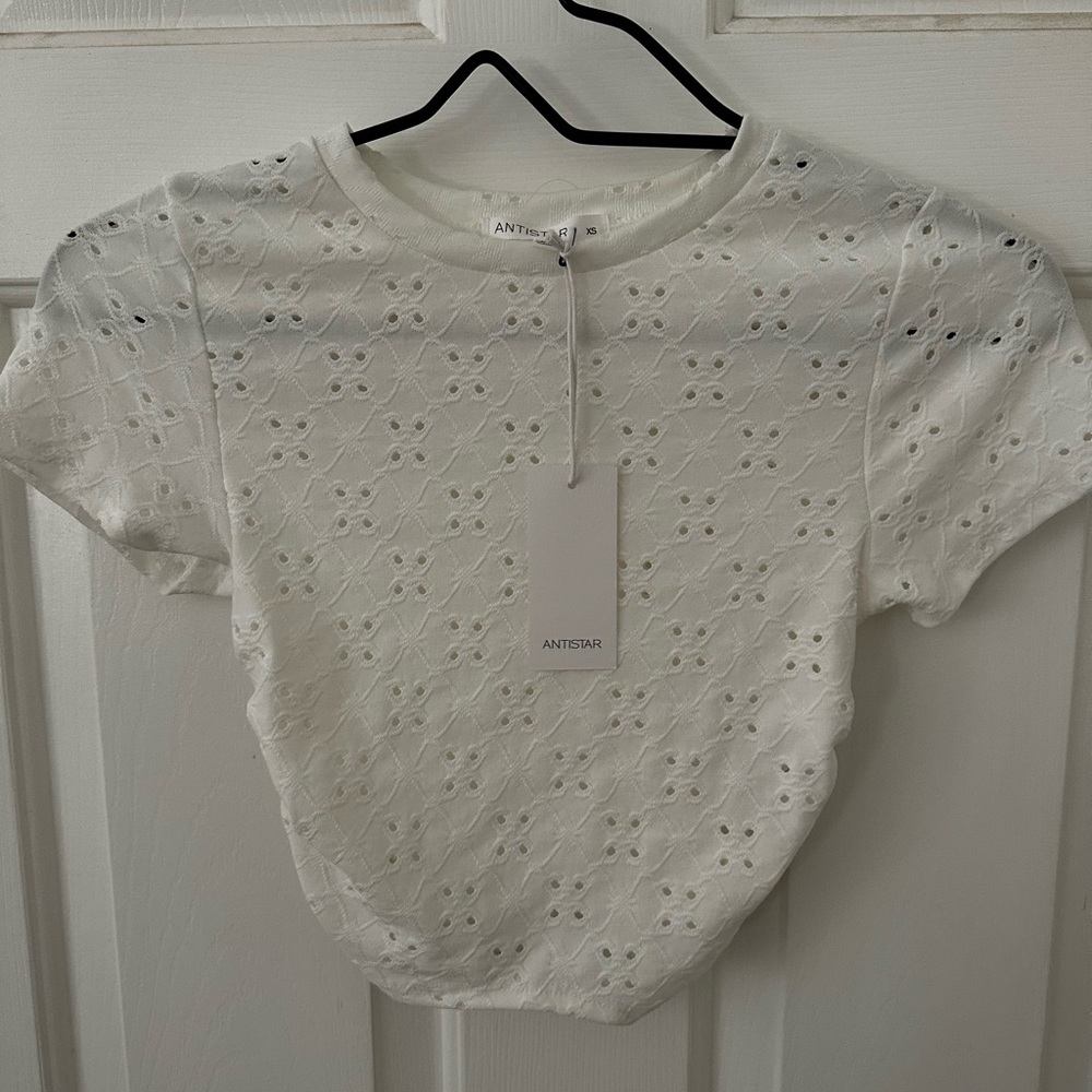Extra Small white top